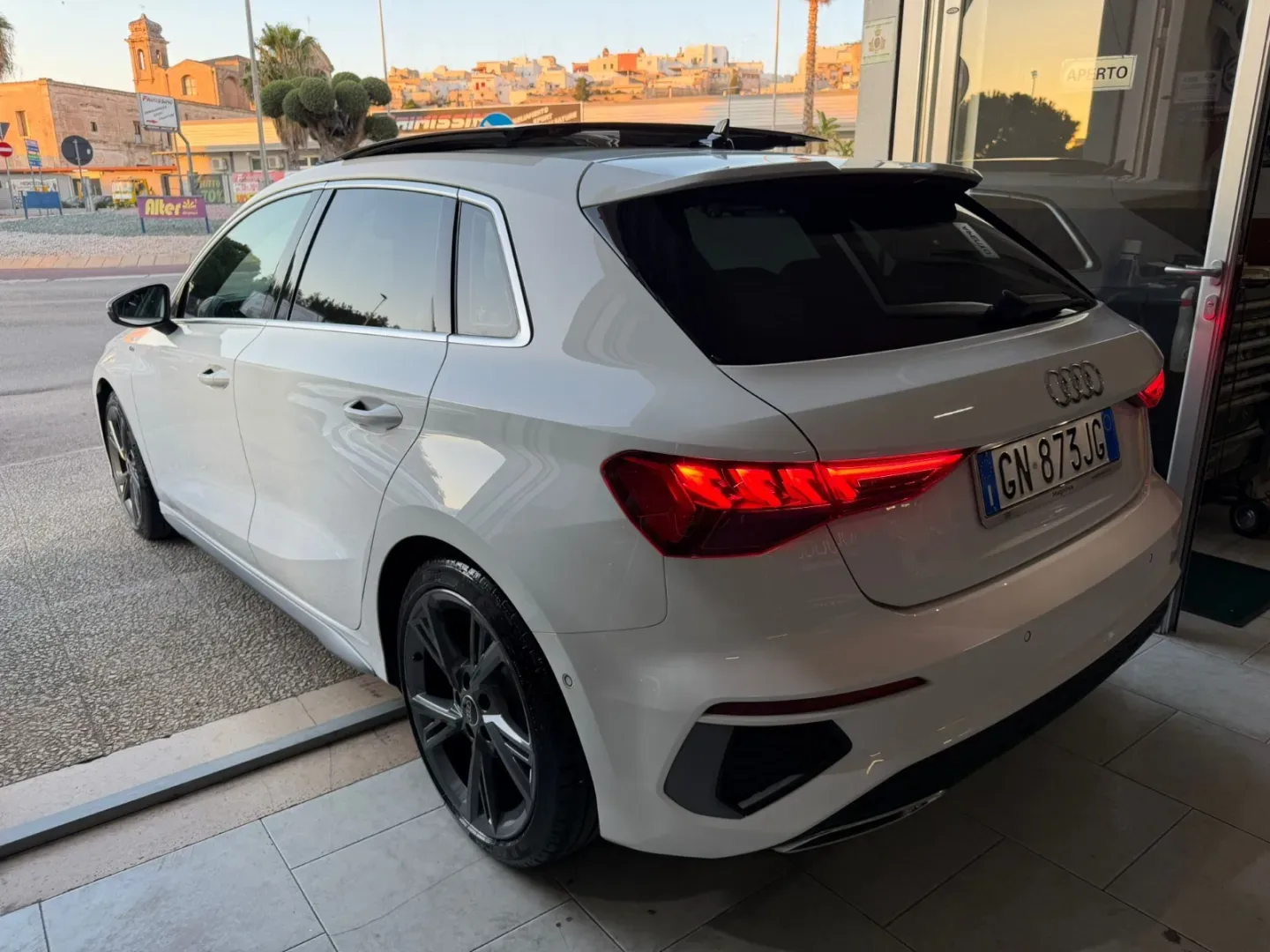 Audi A3 Sportback S-Line — foto 4