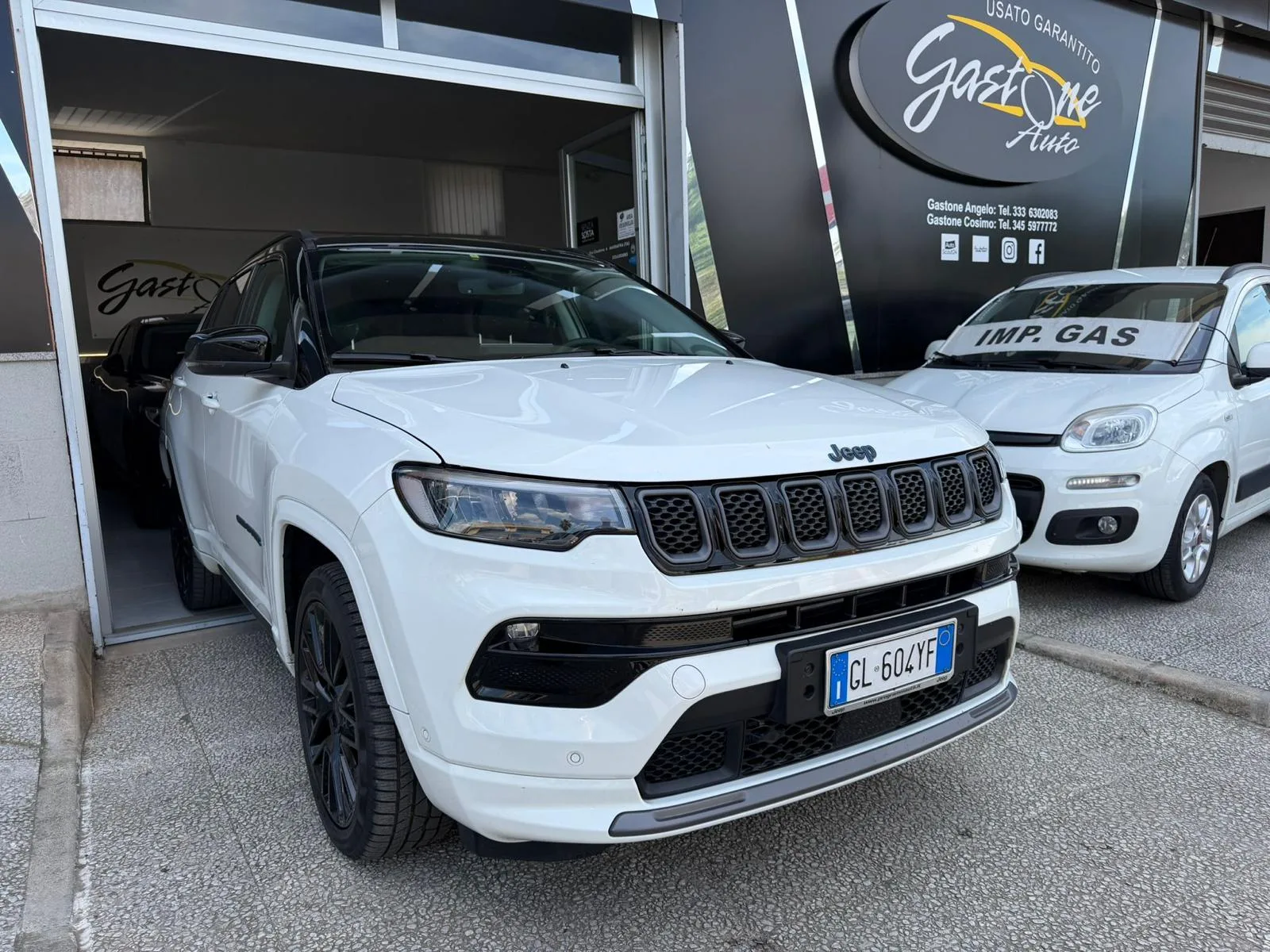 Jeep Compass Limited 4xe — foto 1