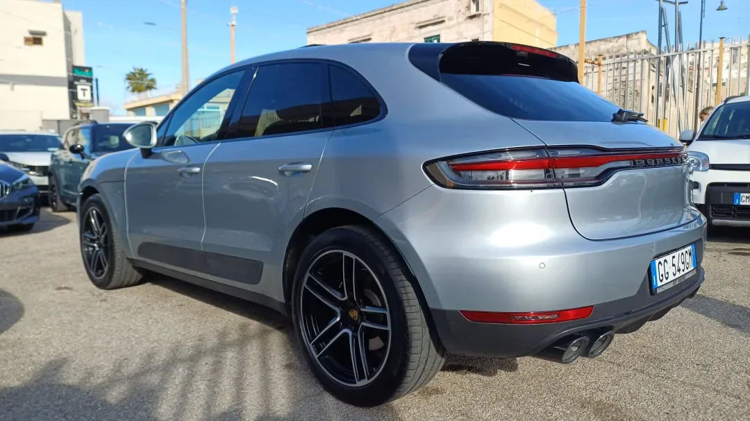 Porsche Macan Full — foto 9