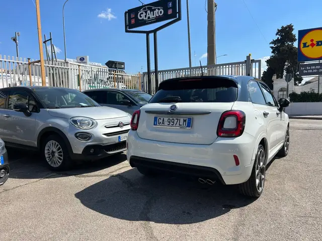 Miniatura foto 5 — Fiat 500X